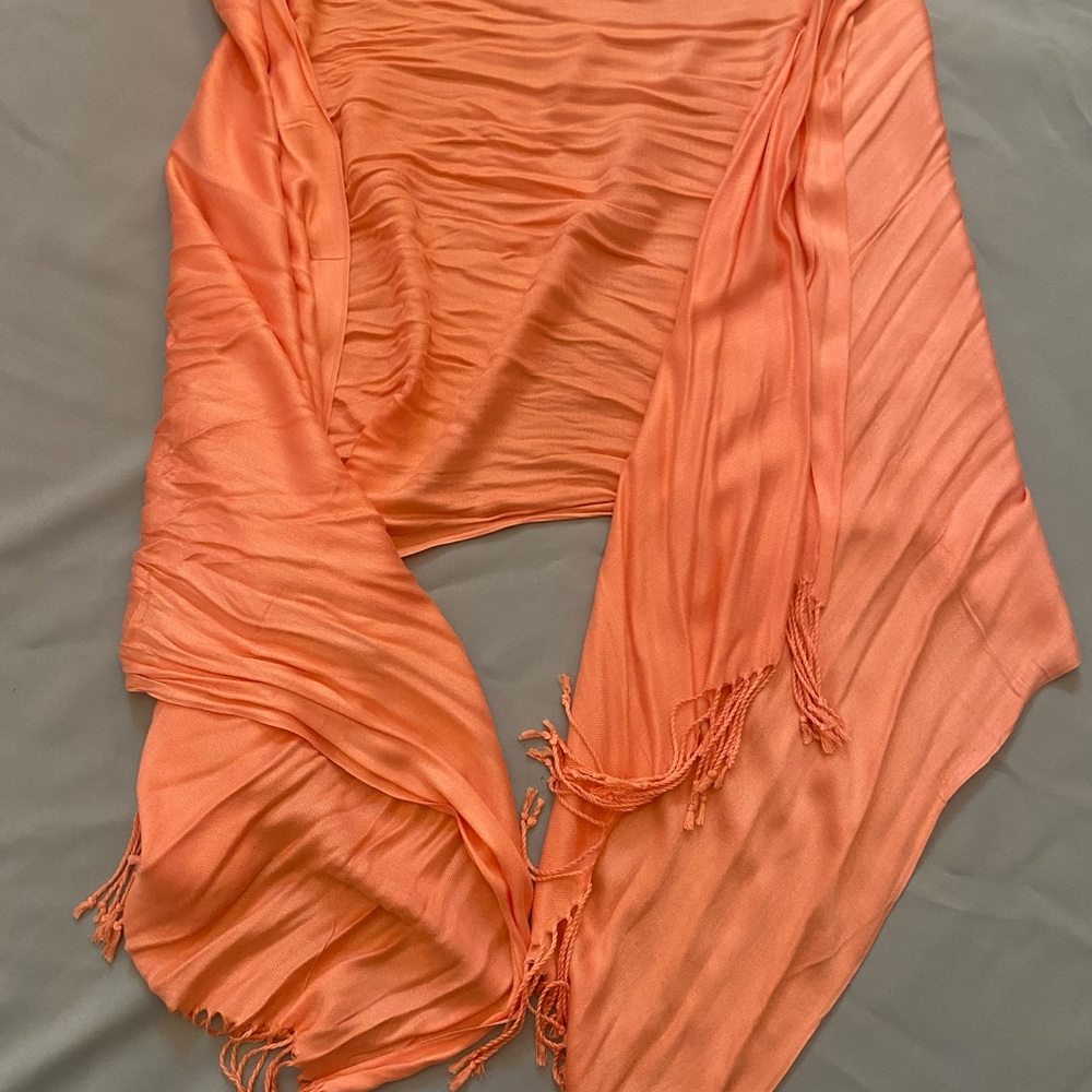 Peach colored Pashmina